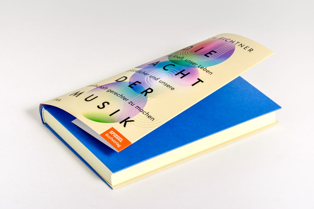 Weitere Ansicht: Die Macht der Musik | Ullrich Fichtner