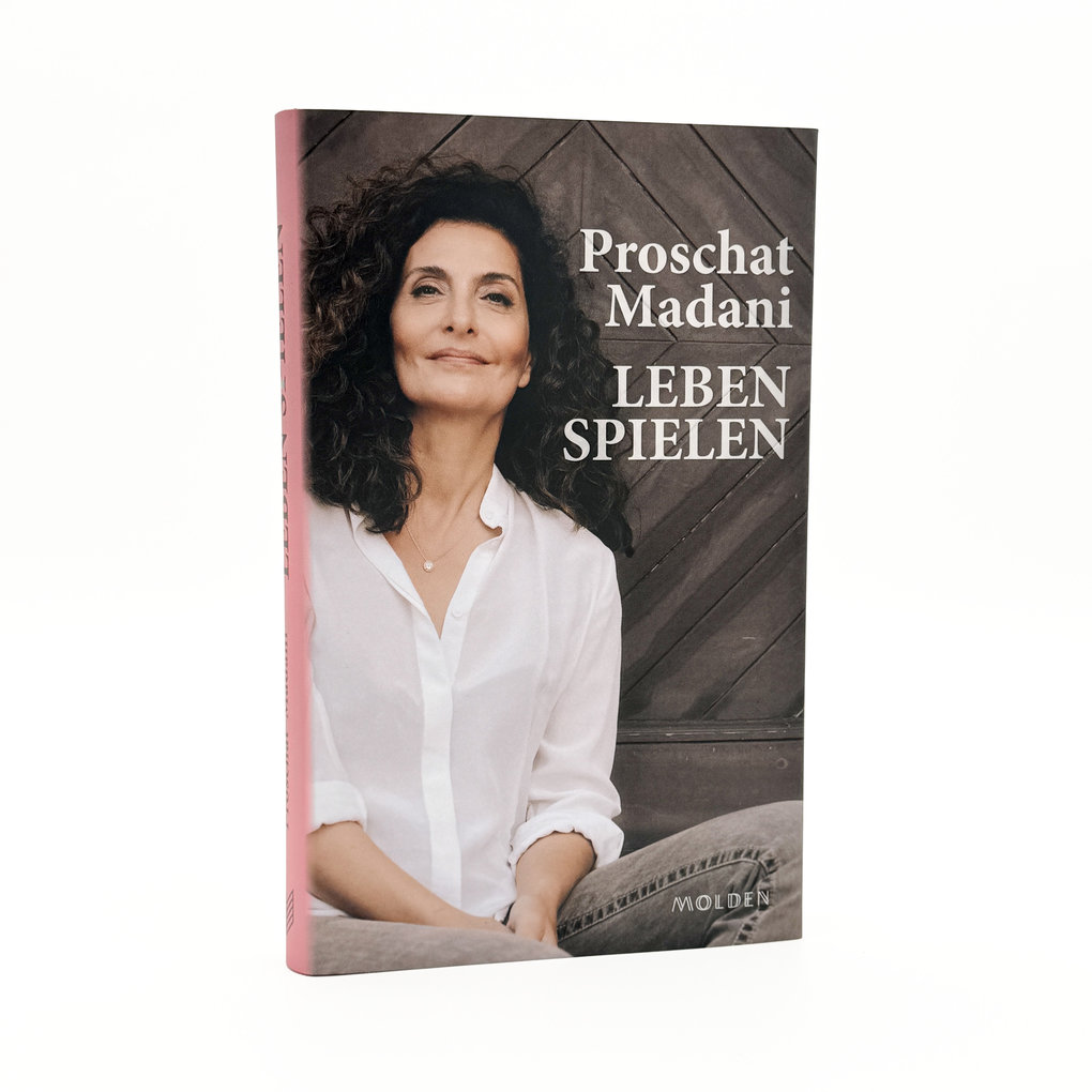 Weitere Ansicht: Leben spielen | Proschat Madani