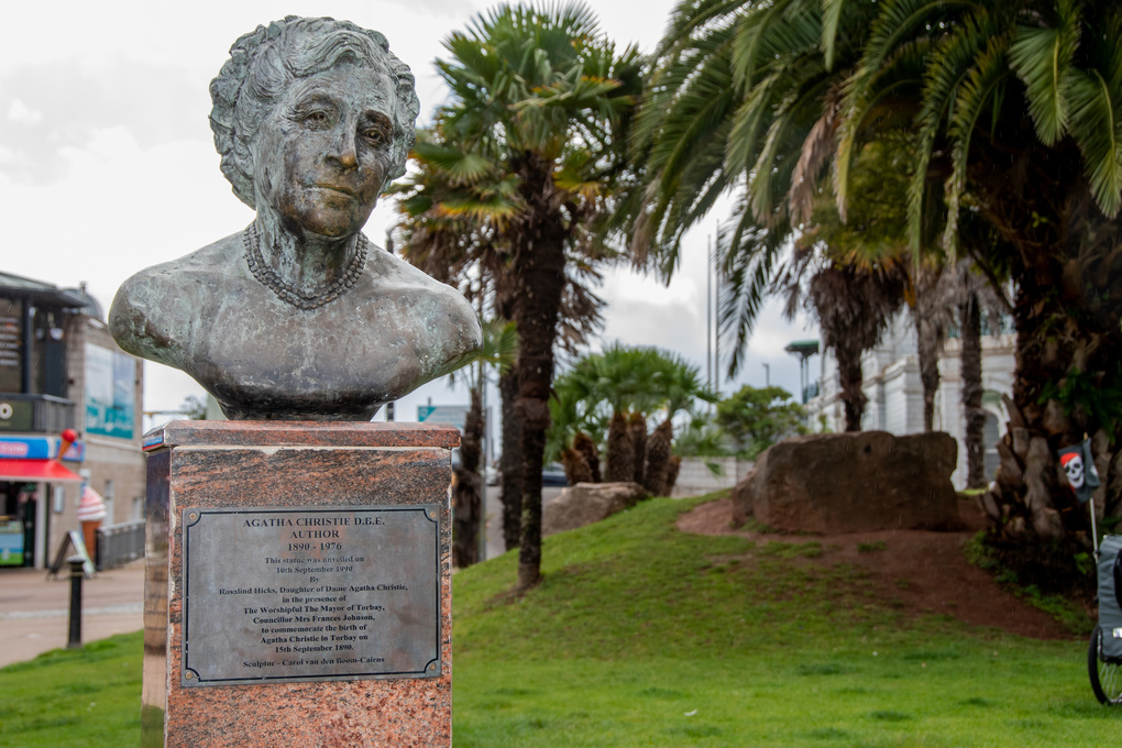 Weitere Ansicht: Der inoffizielle Agatha Christie Reiseführer | Stefanie Bisping