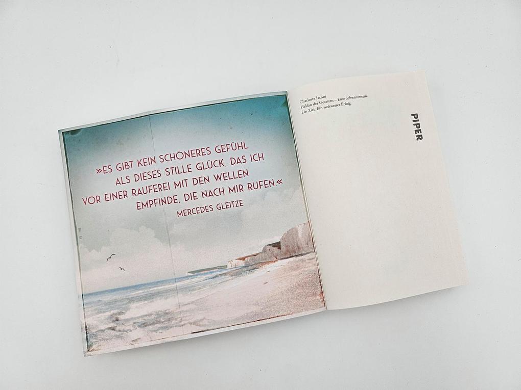 Weitere Ansicht: Heldin der Gezeiten - Eine Schwimmerin. Ein Ziel. Ein weltweiter Erfolg. | Charlotte Jacobi