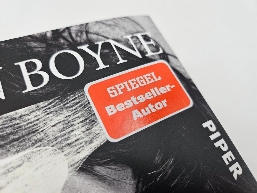 Weitere Ansicht: Luft | John Boyne