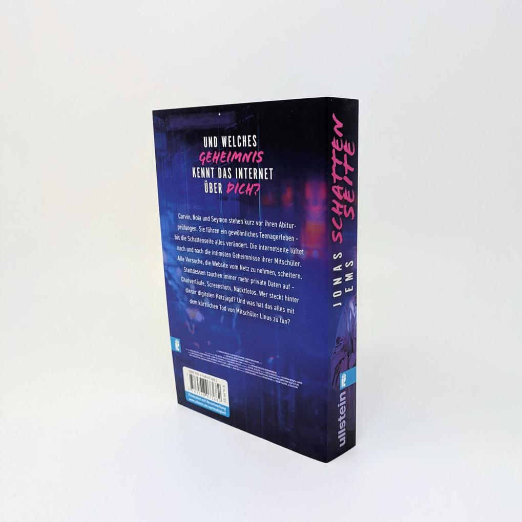 Weitere Ansicht: Schattenseite | Jonas Ems