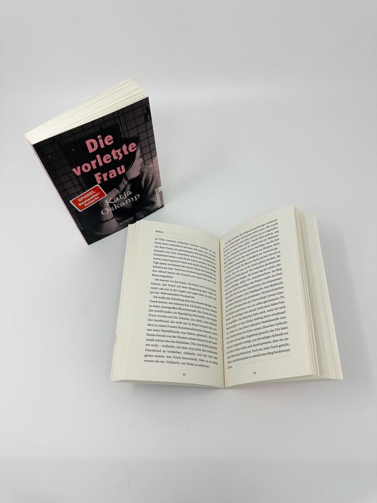 Weitere Ansicht: Die vorletzte Frau | Katja Oskamp