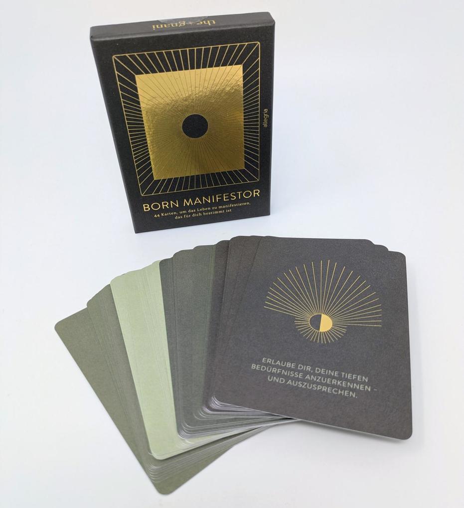 Weitere Ansicht: Born Manifestor | Nina Brockmann