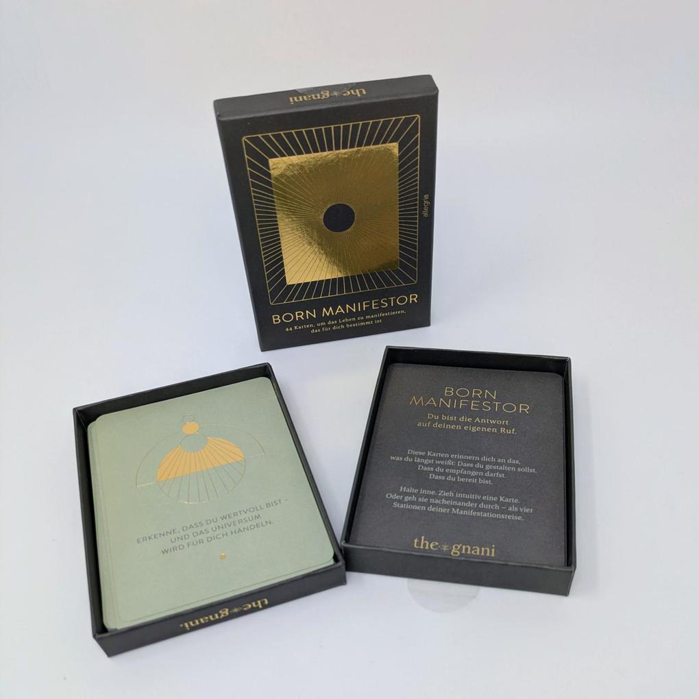 Weitere Ansicht: Born Manifestor | Nina Brockmann