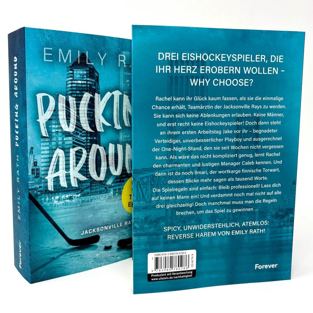 Weitere Ansicht: Pucking Around | Emily Rath