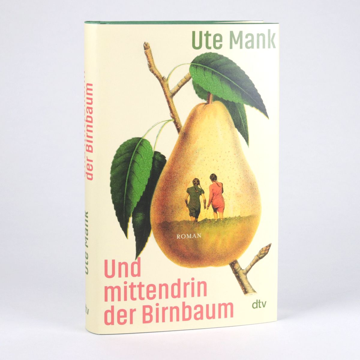 Weitere Ansicht: Und mittendrin der Birnbaum | Ute Mank