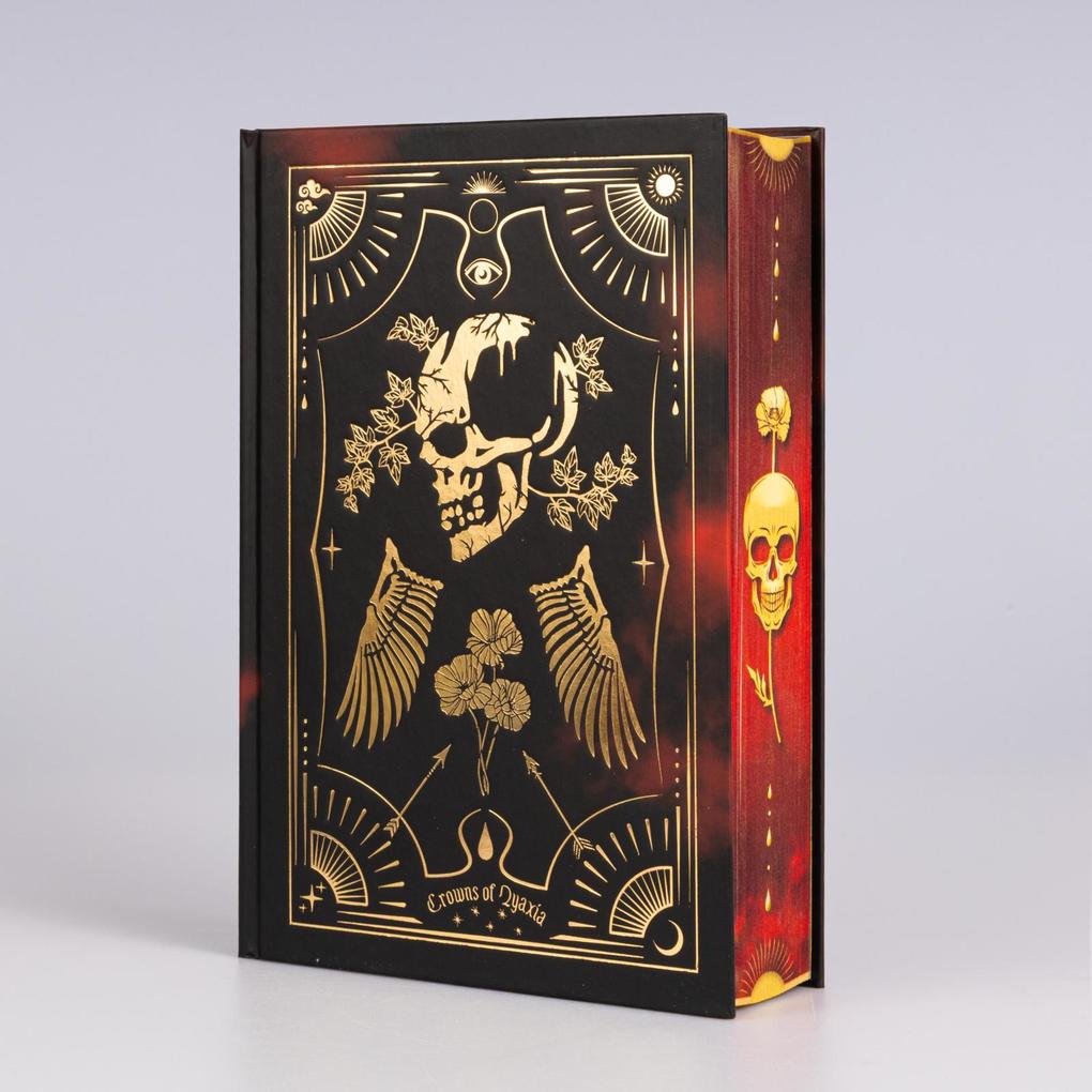 Weitere Ansicht: The Fallen and the Kiss of Dusk (Crowns of Nyaxia 4) | Carissa Broadbent