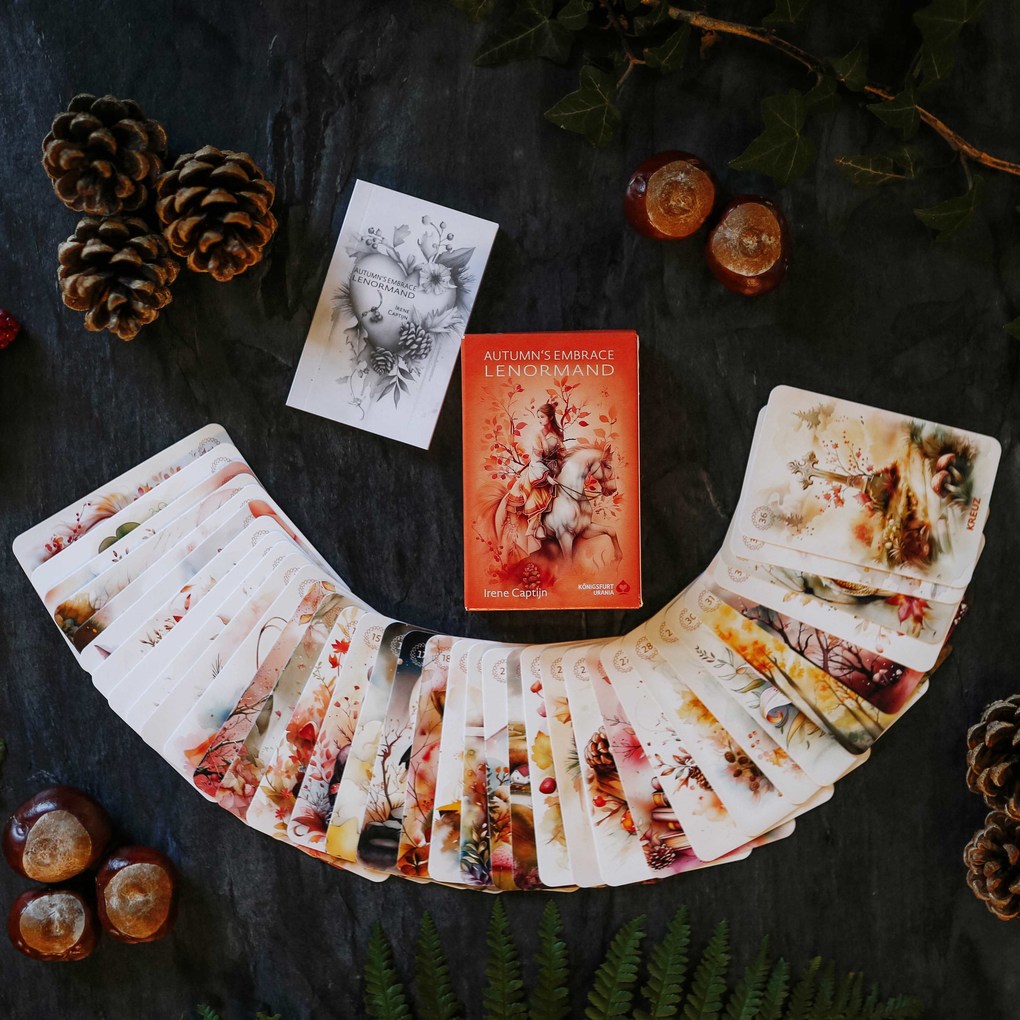 Weitere Ansicht: Autumns Embrace Lenormand DE - 38 Lenormand-Karten und Booklet | Irene Captijn