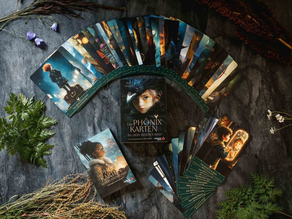 Weitere Ansicht: Die Phönixkarten für dein Inneres Kind - 44 Archetypenkarten und 192-seitiges farbiges Booklet | Anne Vonjahr