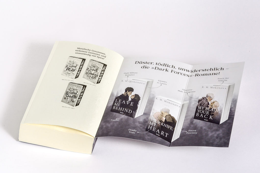 Weitere Ansicht: Leave Me Behind | K M Moronova