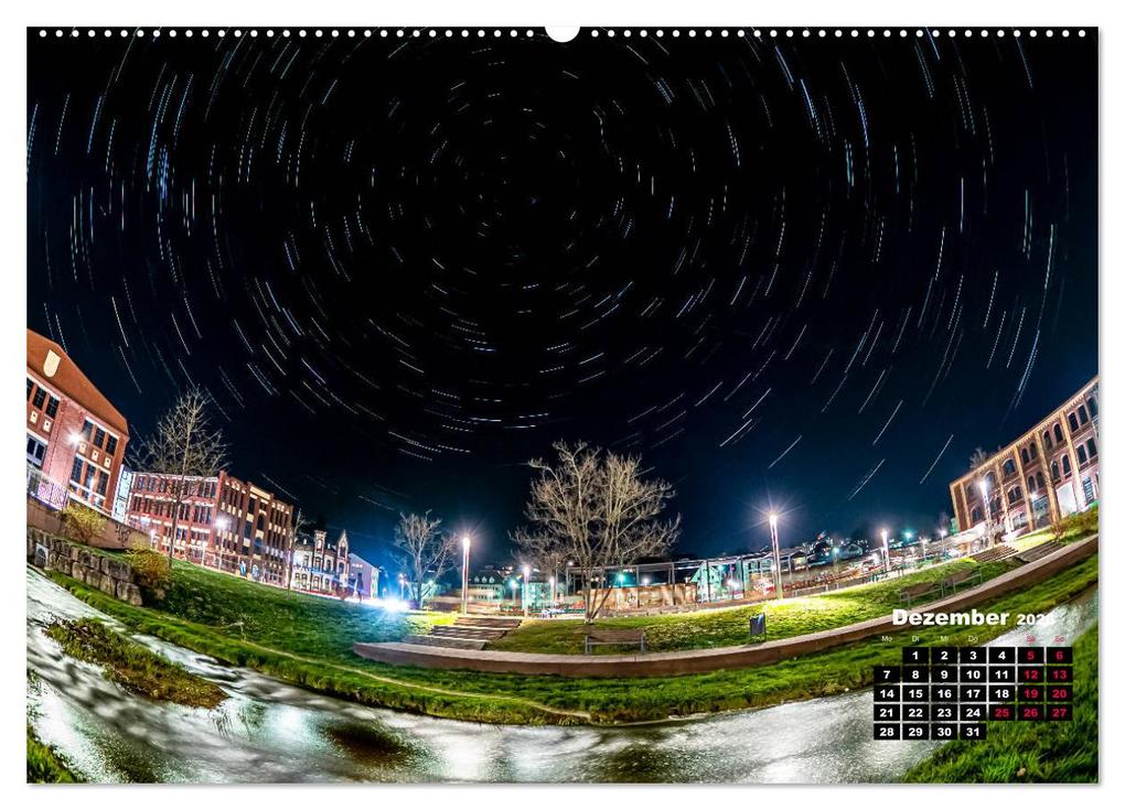 Weitere Ansicht: Sternspuren über Bad Hersfeld (hochwertiger Premium Wandkalender 2026 DIN A2 quer), Kunstdruck in Hochglanz | Steffen Sennewald, Calvendo