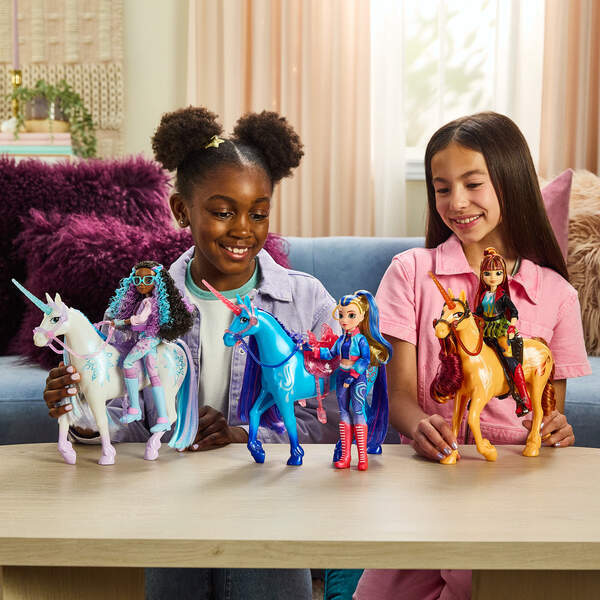 Weitere Ansicht: UCA Fashion Doll Ava Refresh