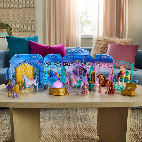 Weitere Ansicht: UCA Großer Stall Spielset