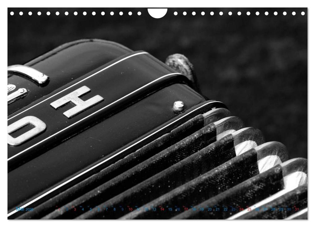 Weitere Ansicht: Akkordeon - close up (Wandkalender 2026 DIN A4 quer), CALVENDO Monatskalender | Calvendo, Silvia Drafz