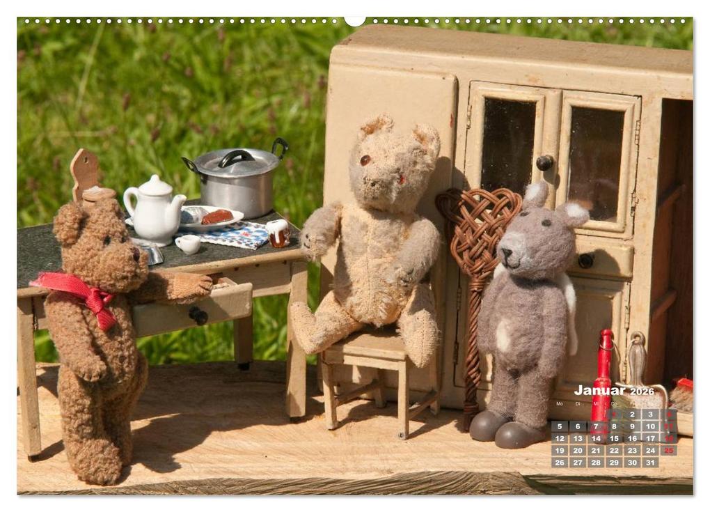 Weitere Ansicht: Geliebte Bären - Teddys (hochwertiger Premium Wandkalender 2026 DIN A2 quer), Kunstdruck in Hochglanz | Meike Bölts, Calvendo