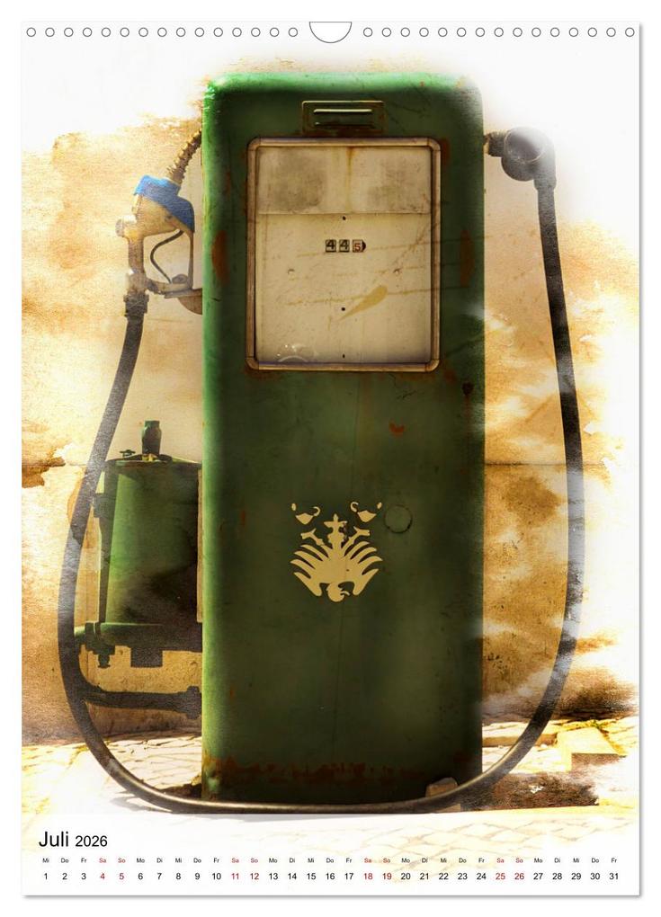 Weitere Ansicht: Gasoline - Vintage Tanksäulen in Szene gesetzt (Wandkalender 2026 DIN A3 hoch), CALVENDO Monatskalender | Renate Utz, Calvendo