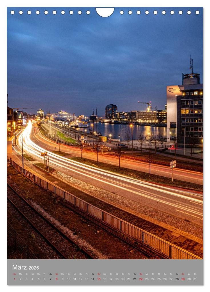 Weitere Ansicht: Kiel im Dunkeln. (Wandkalender 2026 DIN A4 hoch), CALVENDO Monatskalender | Karsten Rahn, Calvendo