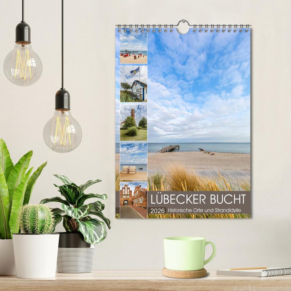 Weitere Ansicht: LÜBECKER BUCHT Historische Orte und Strandidylle (Wandkalender 2026 DIN A4 hoch), CALVENDO Monatskalender | Calvendo, Melanie Viola