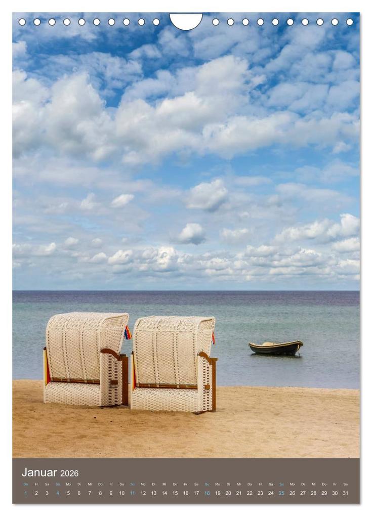 Weitere Ansicht: LÜBECKER BUCHT Historische Orte und Strandidylle (Wandkalender 2026 DIN A4 hoch), CALVENDO Monatskalender | Calvendo, Melanie Viola