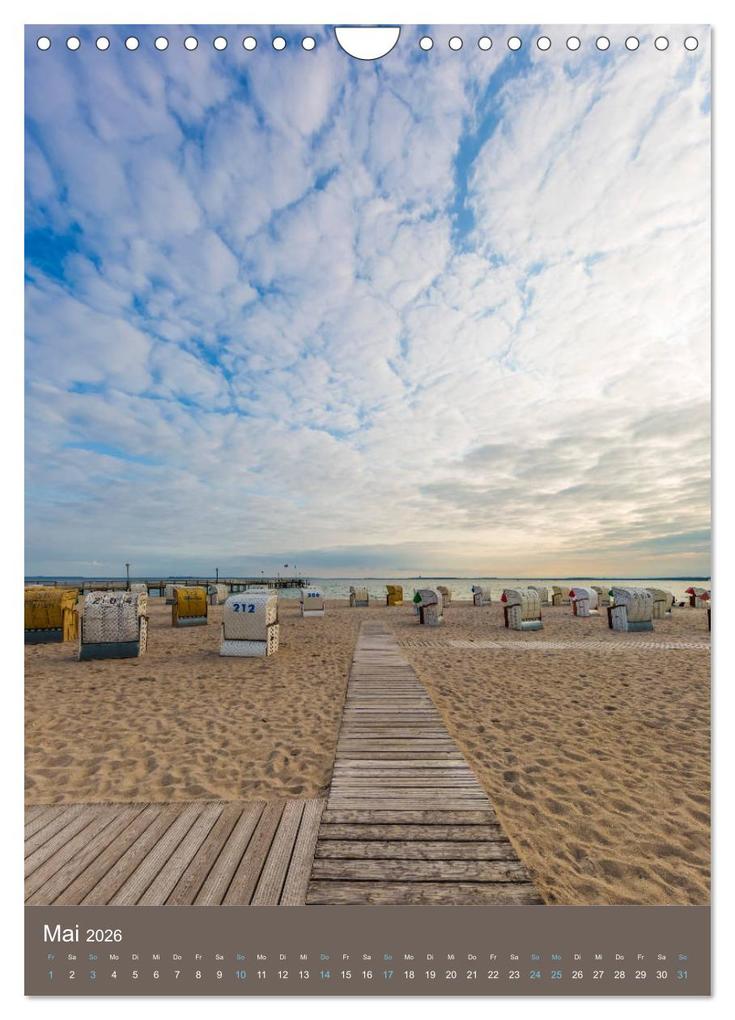 Weitere Ansicht: LÜBECKER BUCHT Historische Orte und Strandidylle (Wandkalender 2026 DIN A4 hoch), CALVENDO Monatskalender | Calvendo, Melanie Viola