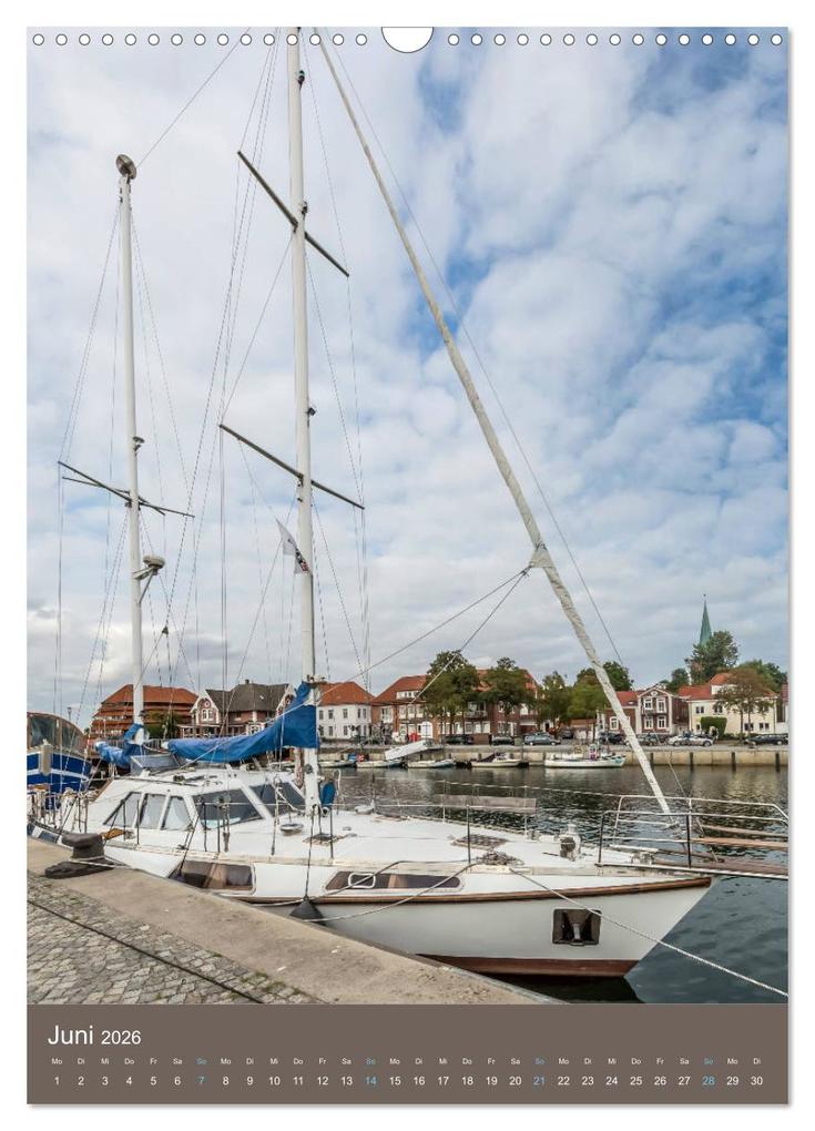 Weitere Ansicht: LÜBECKER BUCHT Historische Orte und Strandidylle (Wandkalender 2026 DIN A3 hoch), CALVENDO Monatskalender | Calvendo, Melanie Viola