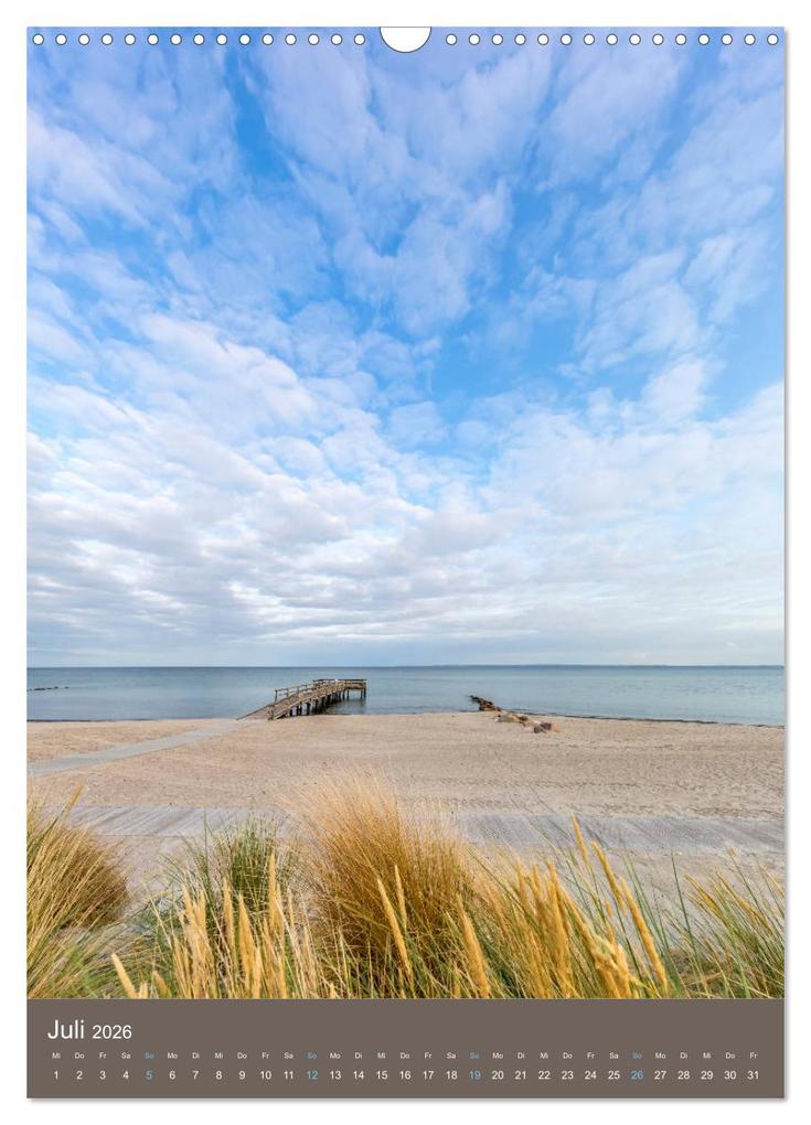 Weitere Ansicht: LÜBECKER BUCHT Historische Orte und Strandidylle (Wandkalender 2026 DIN A3 hoch), CALVENDO Monatskalender | Calvendo, Melanie Viola