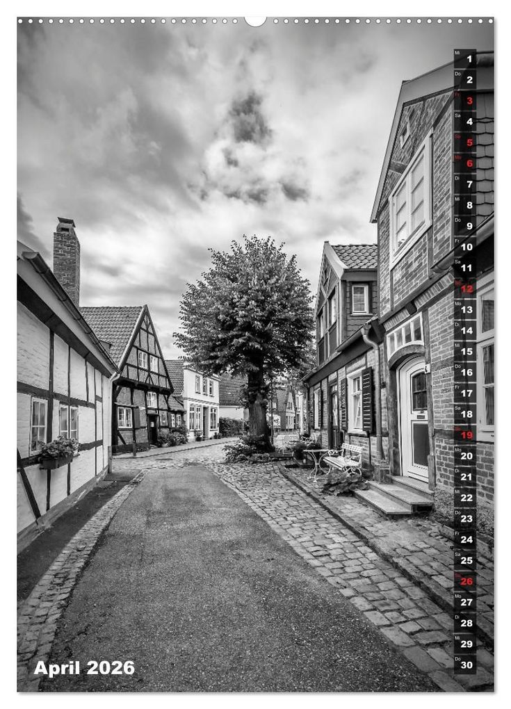Weitere Ansicht: LÜBECK Monochrome Momente (Wandkalender 2026 DIN A2 hoch), CALVENDO Monatskalender | Calvendo, Melanie Viola