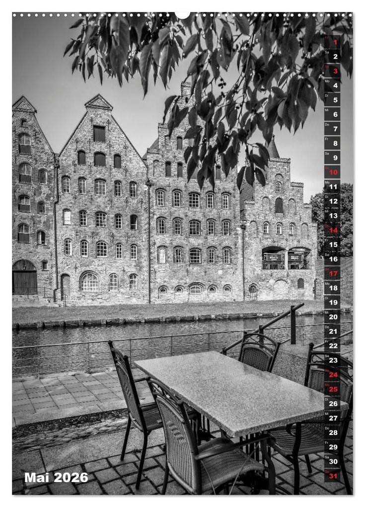 Weitere Ansicht: LÜBECK Monochrome Momente (Wandkalender 2026 DIN A2 hoch), CALVENDO Monatskalender | Calvendo, Melanie Viola