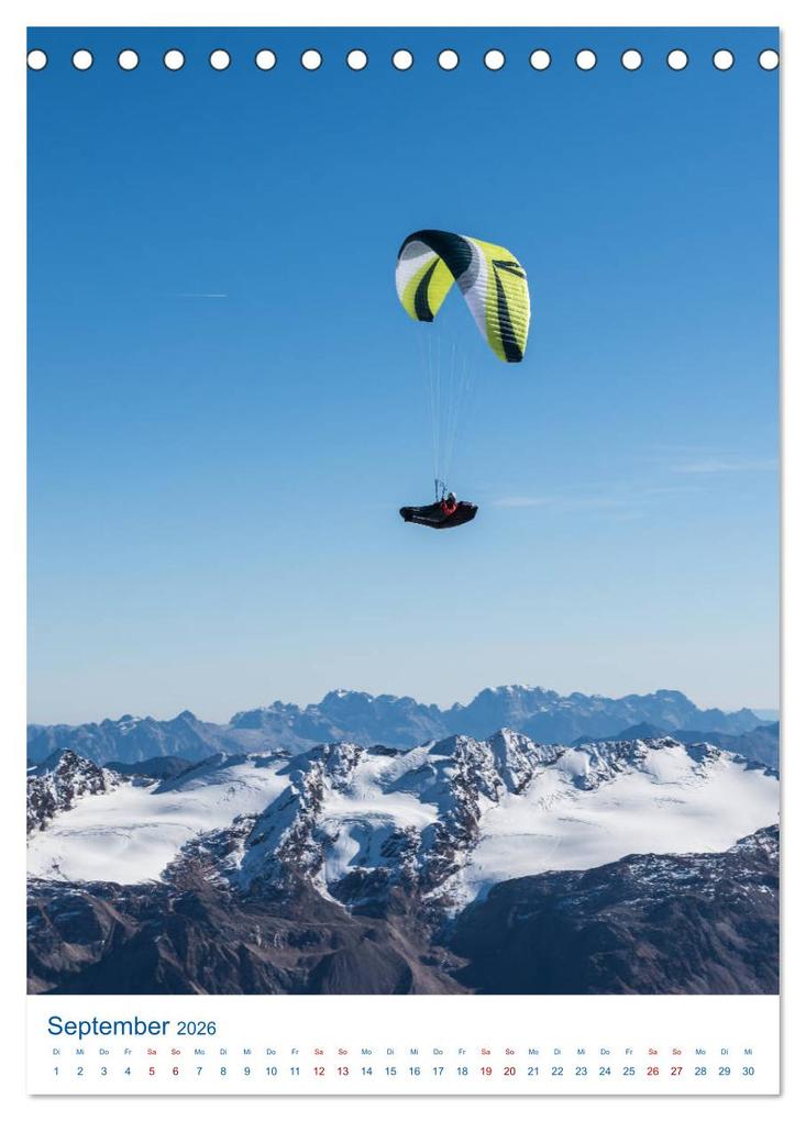 Weitere Ansicht: Paragliding - von grünen Wiesen zu schroffen Gletschen (Tischkalender 2026 DIN A5 hoch), CALVENDO Monatskalender | Andy Frötscher, Calvendo