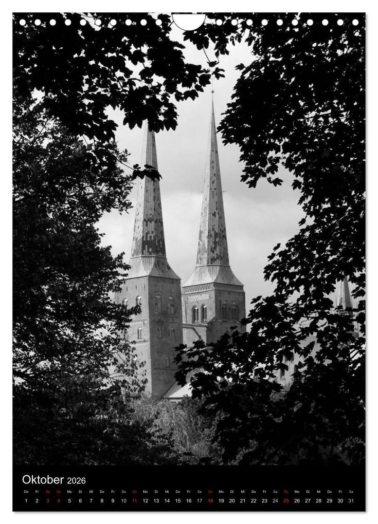Weitere Ansicht: Lübeck schwarz-weiß (Wandkalender 2026 DIN A4 hoch), CALVENDO Monatskalender | Oliver Peters, Calvendo