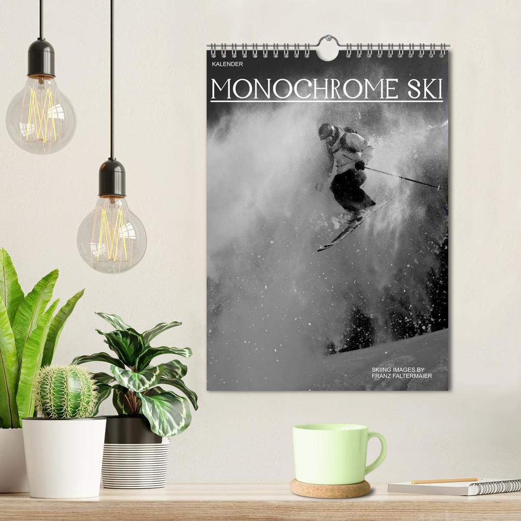 Weitere Ansicht: Monochrome Ski (Wandkalender 2026 DIN A4 hoch), CALVENDO Monatskalender | Calvendo, Franz Faltermaier