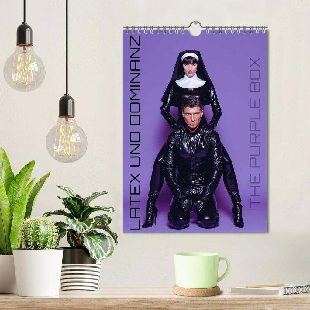 Weitere Ansicht: Latex und Dominanz - The Purple Box (Wandkalender 2026 DIN A4 hoch), CALVENDO Monatskalender | Dirk Meutzner, Calvendo