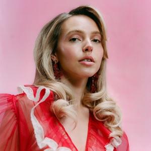 Produktbild: Melodrama | Lina