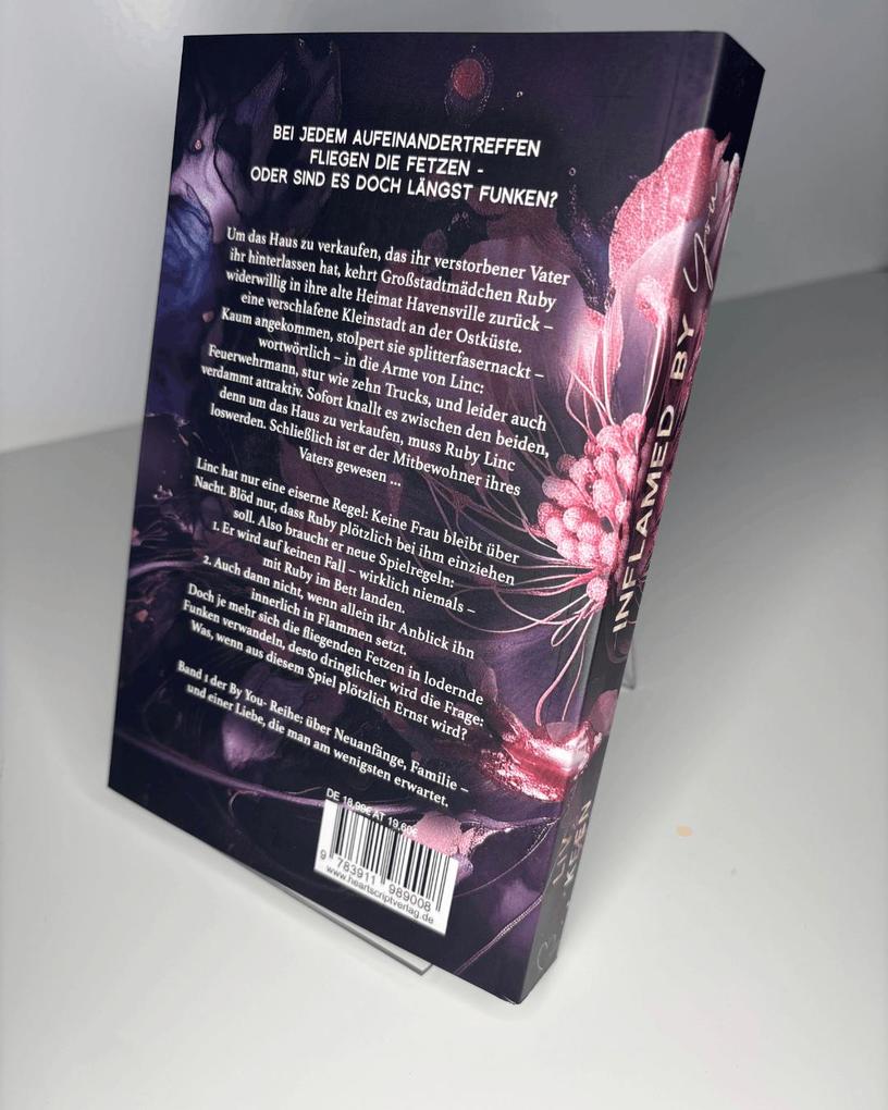 Weitere Ansicht: Inflamed By You | Liv Keen