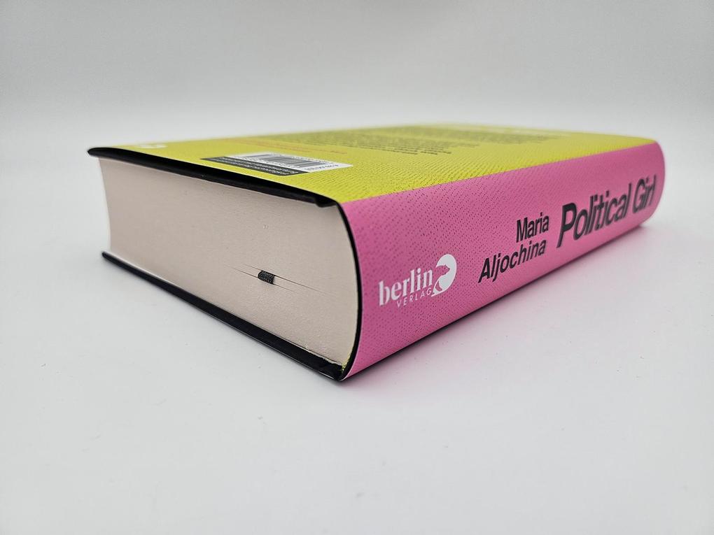 Weitere Ansicht: Political Girl | Maria Aljochina