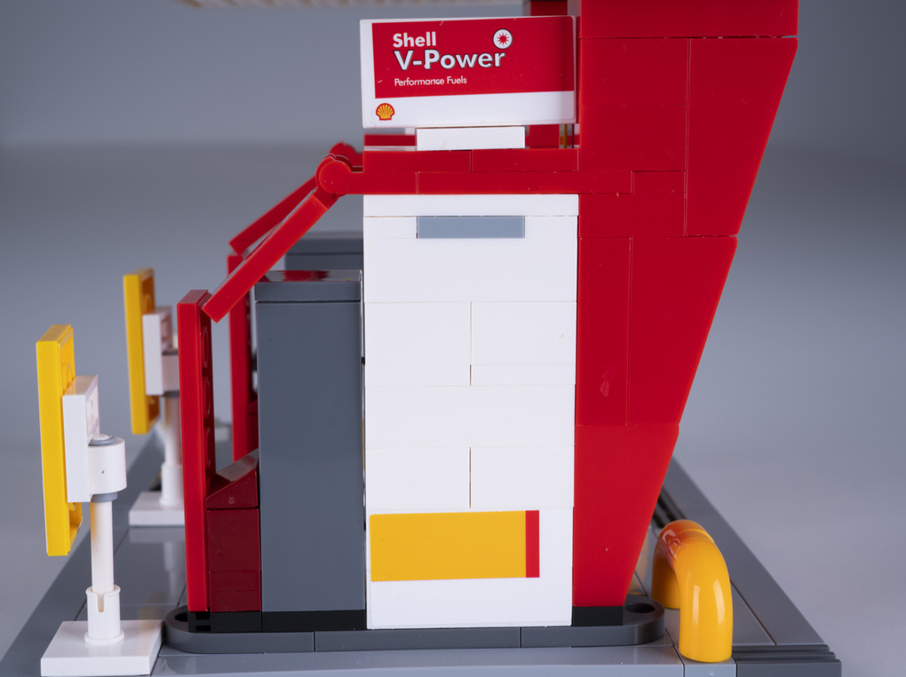 Weitere Ansicht: CaDA Shell Tankstelle Bricks