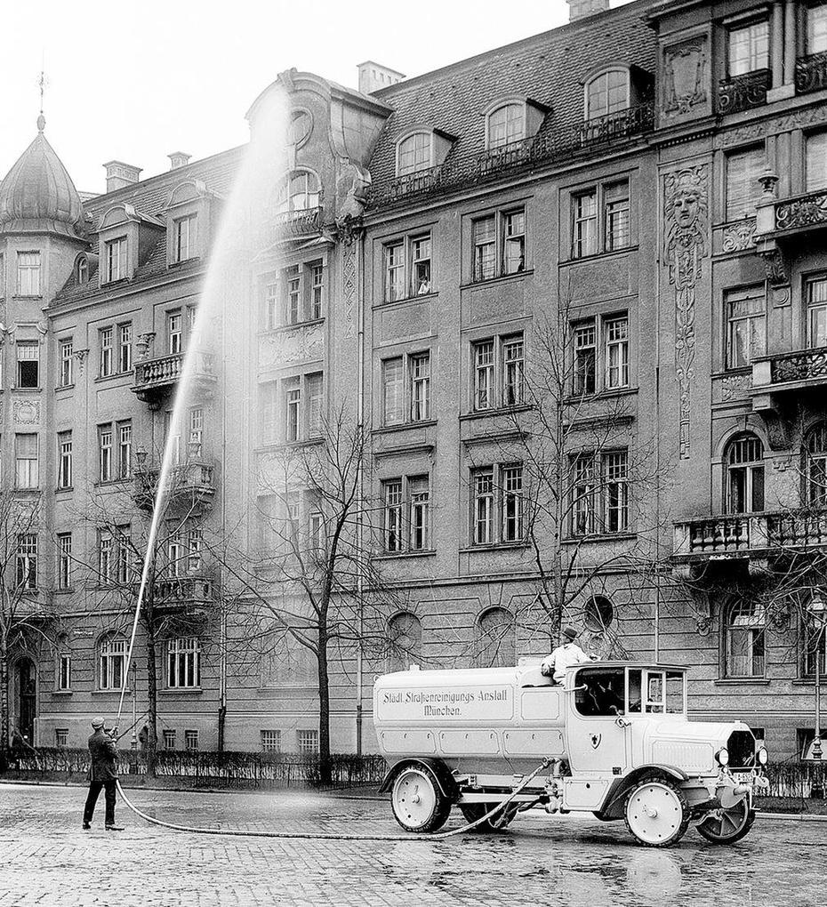 Weitere Ansicht: Kommunalfahrzeuge Mercedes-Benz | Alexander Weber