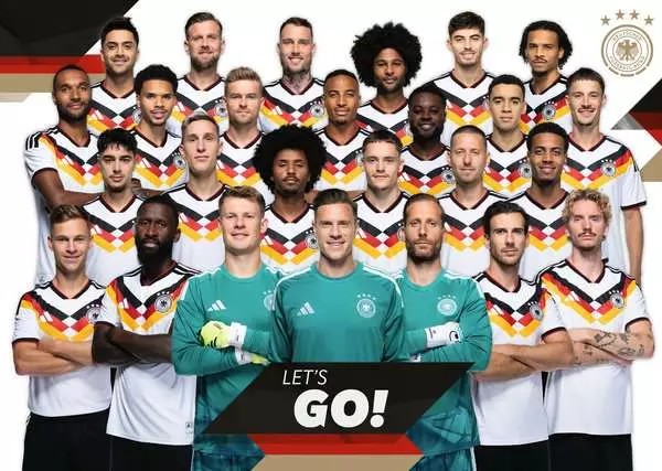 Weitere Ansicht: Erwachsenenpuzzle 1000 Teile - DFB Nationalmannschaft Fußball-WM 2026