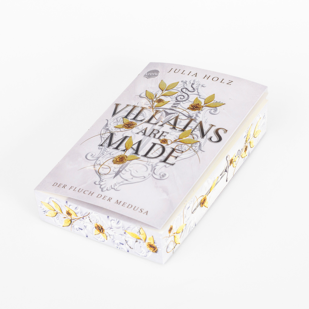 Weitere Ansicht: Villains Are Made (1). Der Fluch der Medusa | Julia Holz