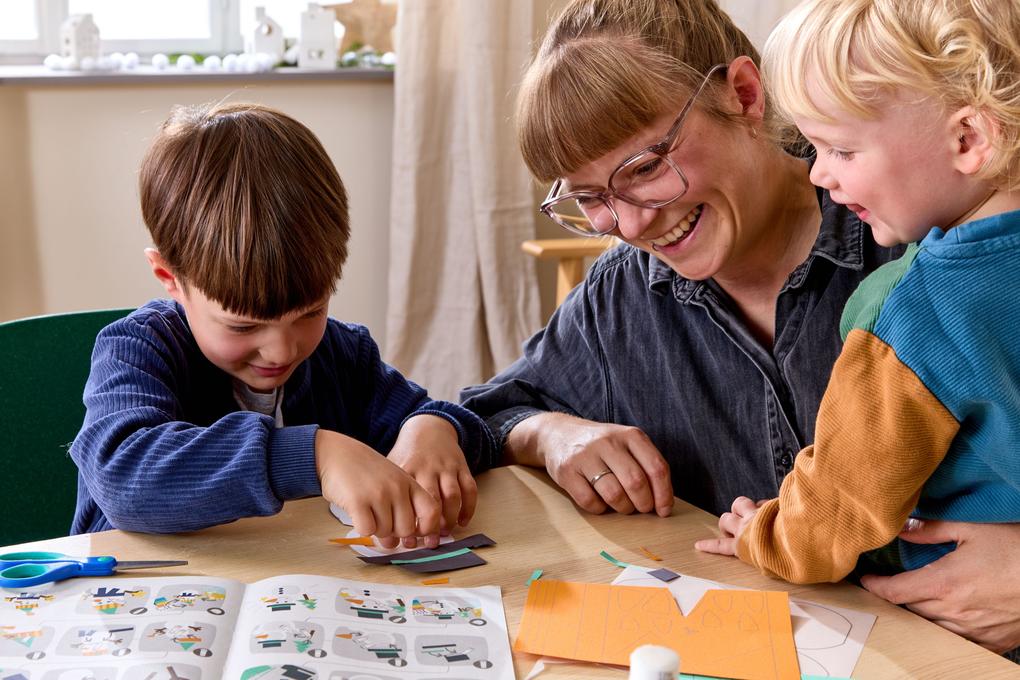 Weitere Ansicht: Bastelset - Fensterbild Schneemänner