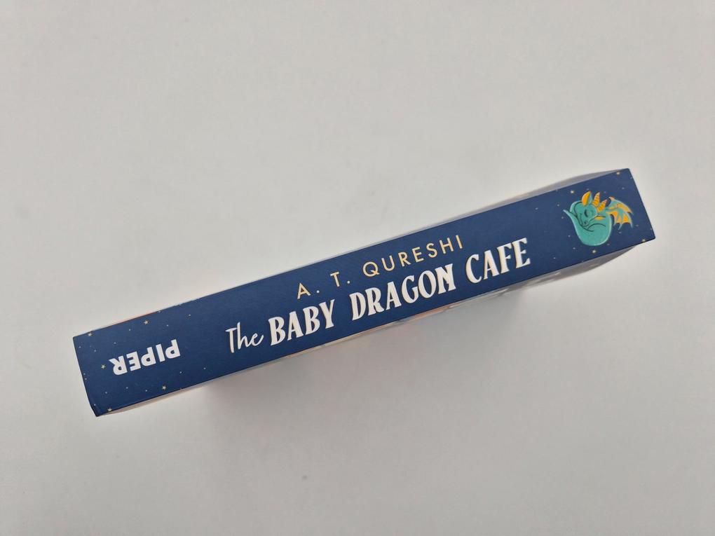 Weitere Ansicht: The Baby Dragon Café | A. T. Qureshi