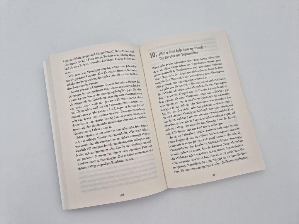 Weitere Ansicht: Crazy Rich | Julia Friedrichs