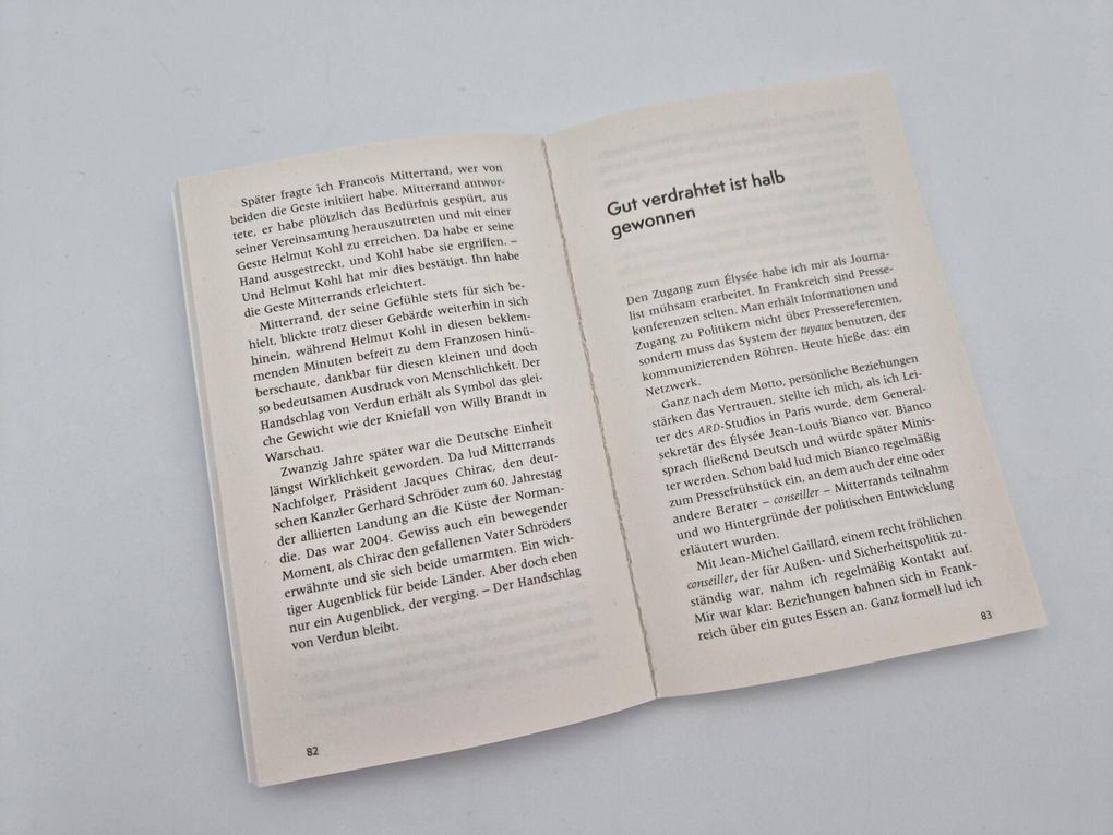 Weitere Ansicht: Salut les amis | Ulrich Wickert