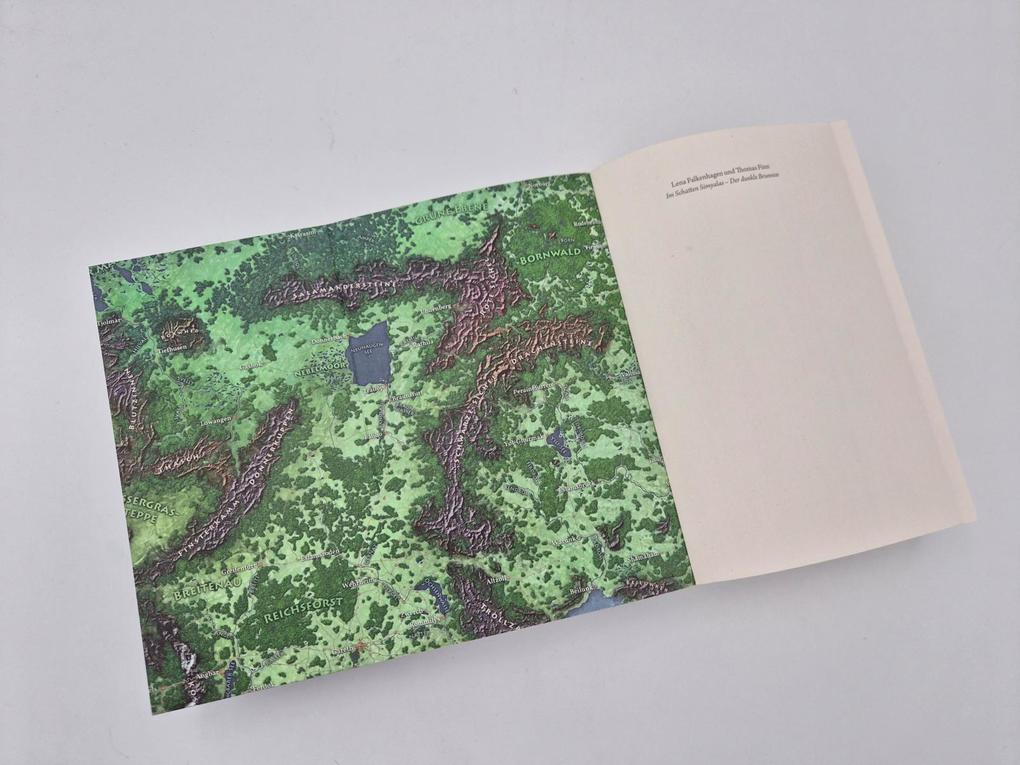 Weitere Ansicht: Der dunkle Brunnen | Lena Falkenhagen, Thomas Finn