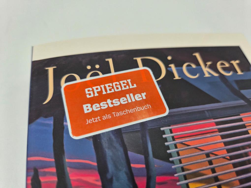 Weitere Ansicht: Ein ungezähmtes Tier | Joël Dicker