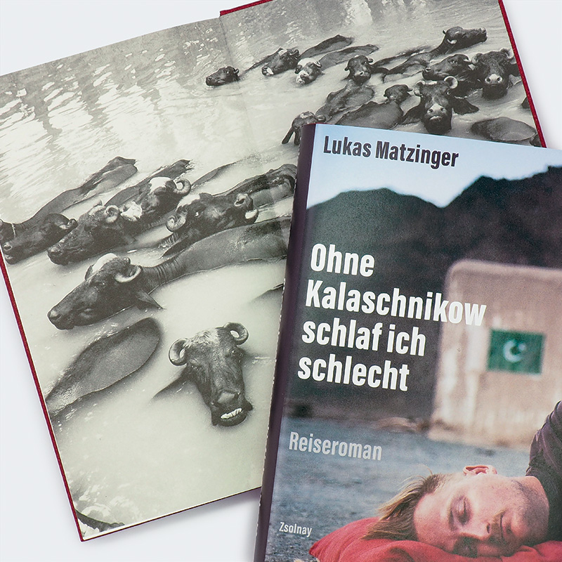 Weitere Ansicht: Ohne Kalaschnikow schlaf ich schlecht | Lukas Matzinger
