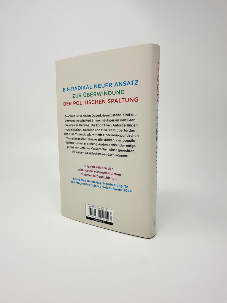 Weitere Ansicht: Hirn statt Moral | Liya Yu