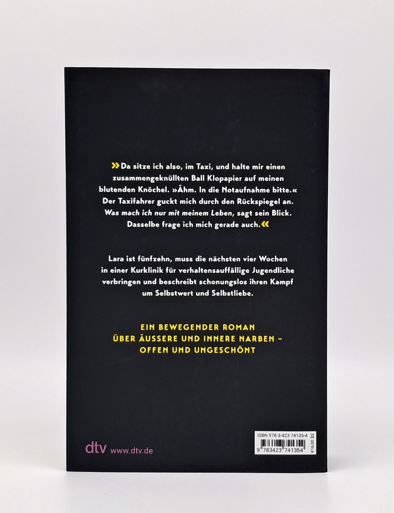 Weitere Ansicht: Narbenmädchen | Lilly Bogenberger