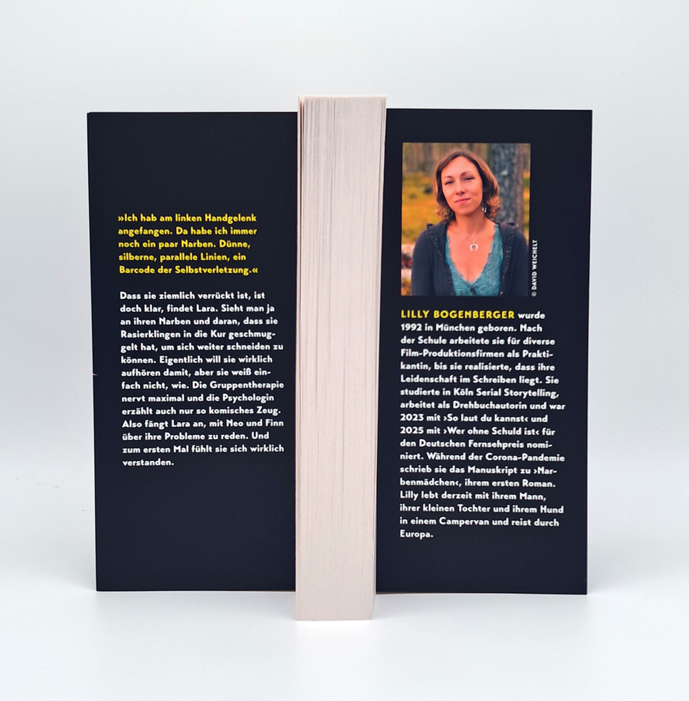 Weitere Ansicht: Narbenmädchen | Lilly Bogenberger